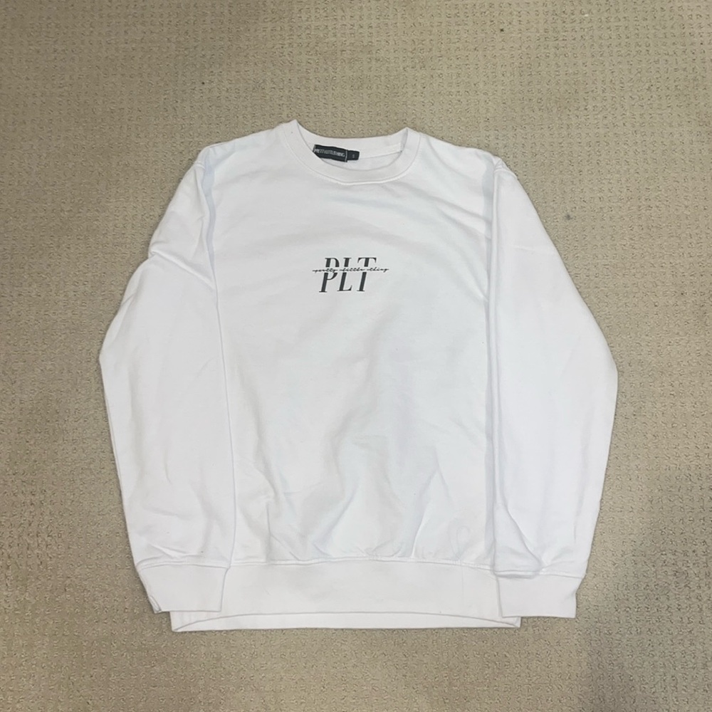 PRETTYLITTLETHING LOGO WHITE GRAPHIC PRINT SWEATSHIRT